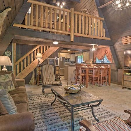 Snuggle Inn In The Heart Of Chalet Village! جاتلينبرج المظهر الخارجي الصورة